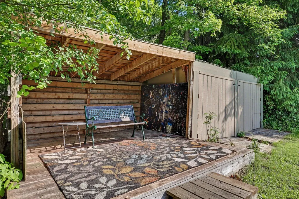 3684 4 Mile Road NE Grand Rapids Charter Township MI 49525