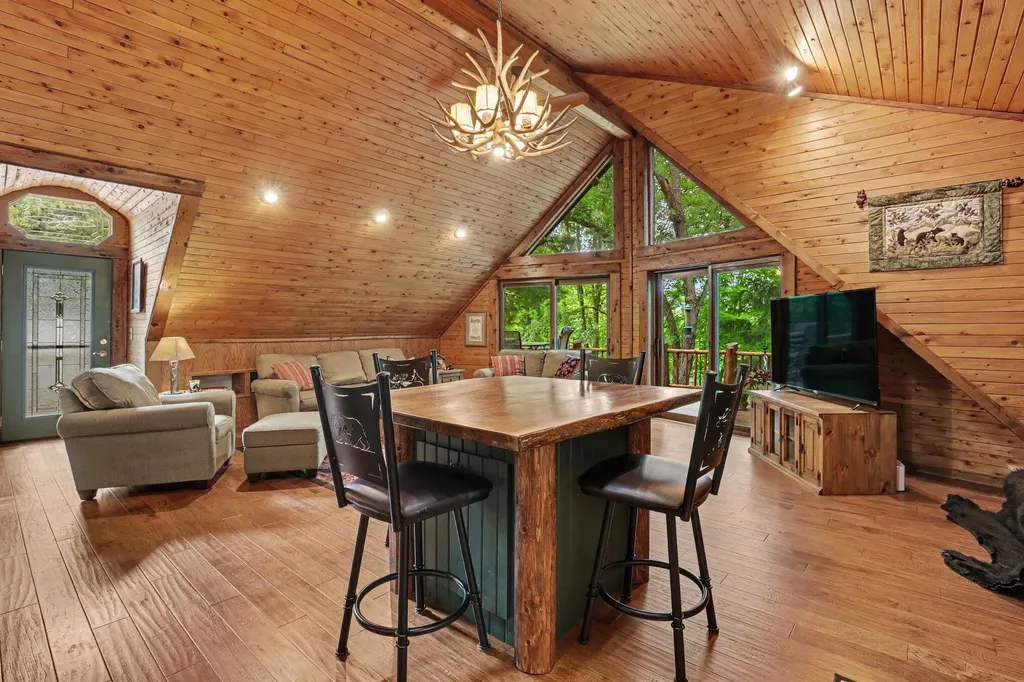 3684 4 Mile Road NE Grand Rapids Charter Township MI 49525