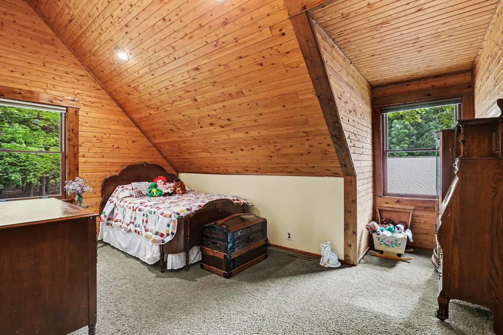 3684 4 Mile Road NE Grand Rapids Charter Township MI 49525