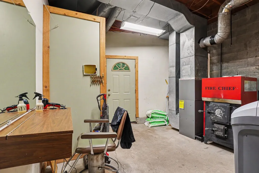3684 4 Mile Road NE Grand Rapids Charter Township MI 49525