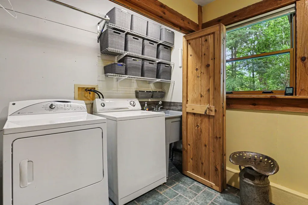 3684 4 Mile Road NE Grand Rapids Charter Township MI 49525
