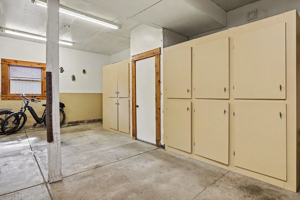 3684 4 Mile Road NE Grand Rapids Charter Township MI 49525
