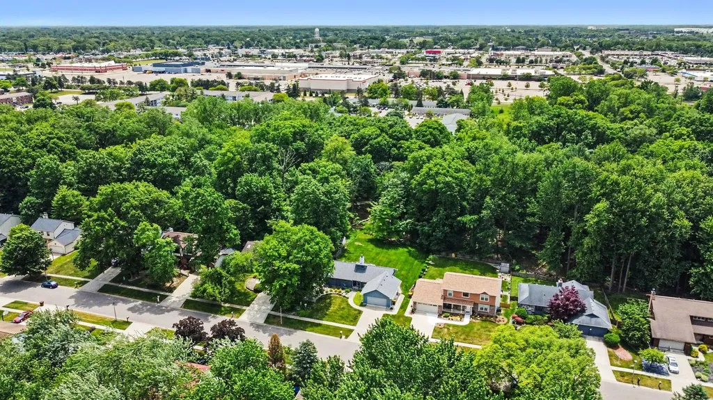 5649 Woodstock Drive Delta Charter Township MI 48917