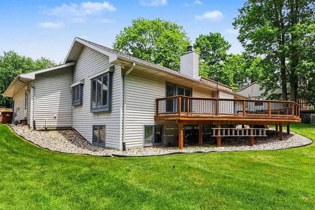 5649 Woodstock Drive Delta Charter Township MI 48917