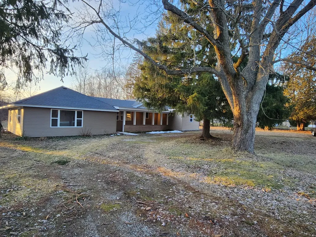 13799 8th Avenue Tallmadge Charter Township MI 49435
