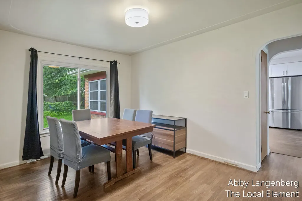 450 Newberg Avenue NW Grand Rapids City MI 49504