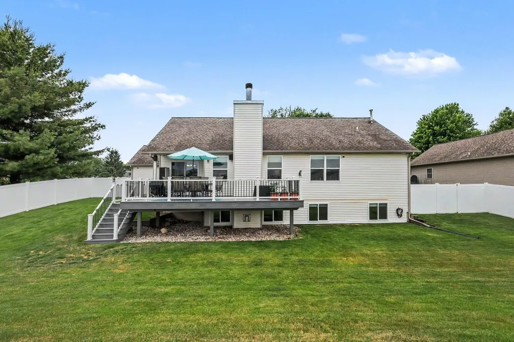 2632 Fairfield Drive Holland Charter Township MI 49464