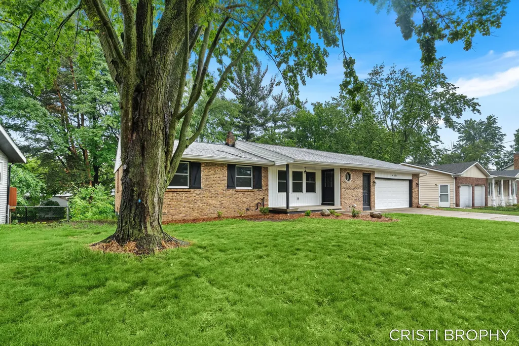 4871 Newcastle Drive SE Kentwood City MI 49508
