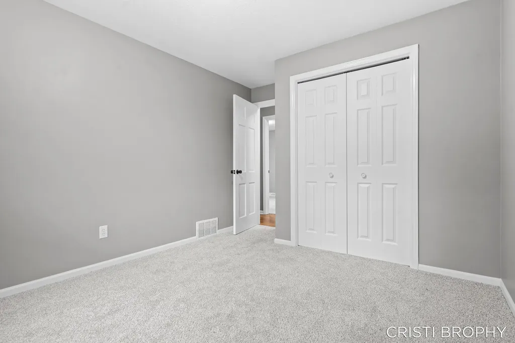 4871 Newcastle Drive SE Kentwood City MI 49508