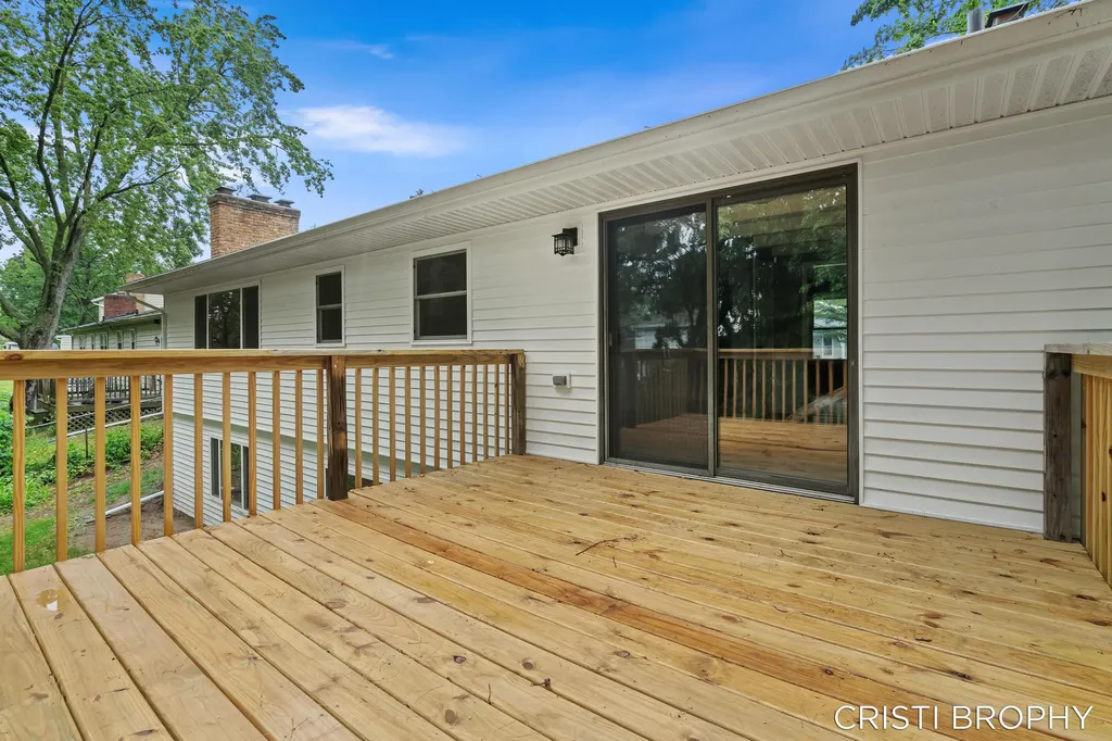 4871 Newcastle Drive SE Kentwood City MI 49508