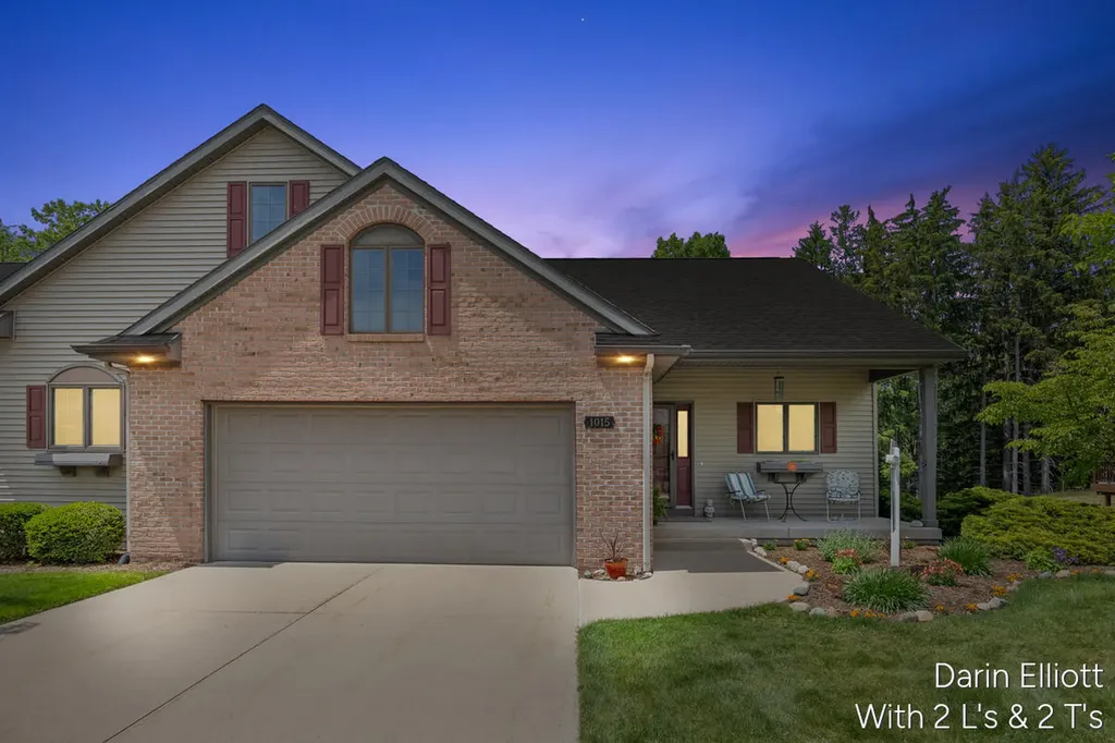 1015 Grosvenor Drive Greenville City MI 48838