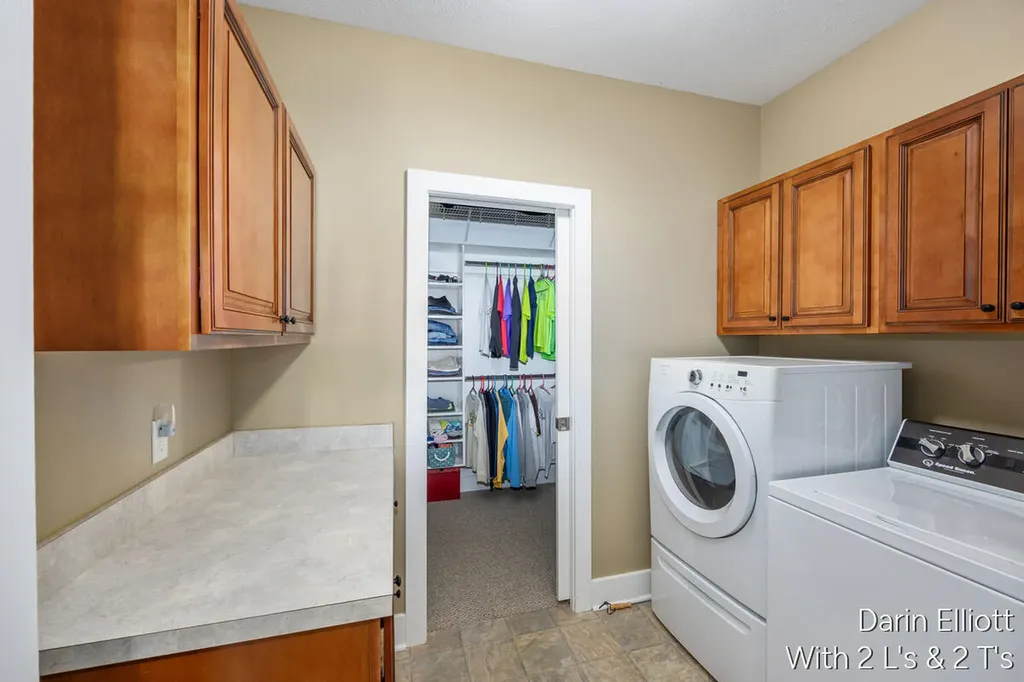 1015 Grosvenor Drive Greenville City MI 48838
