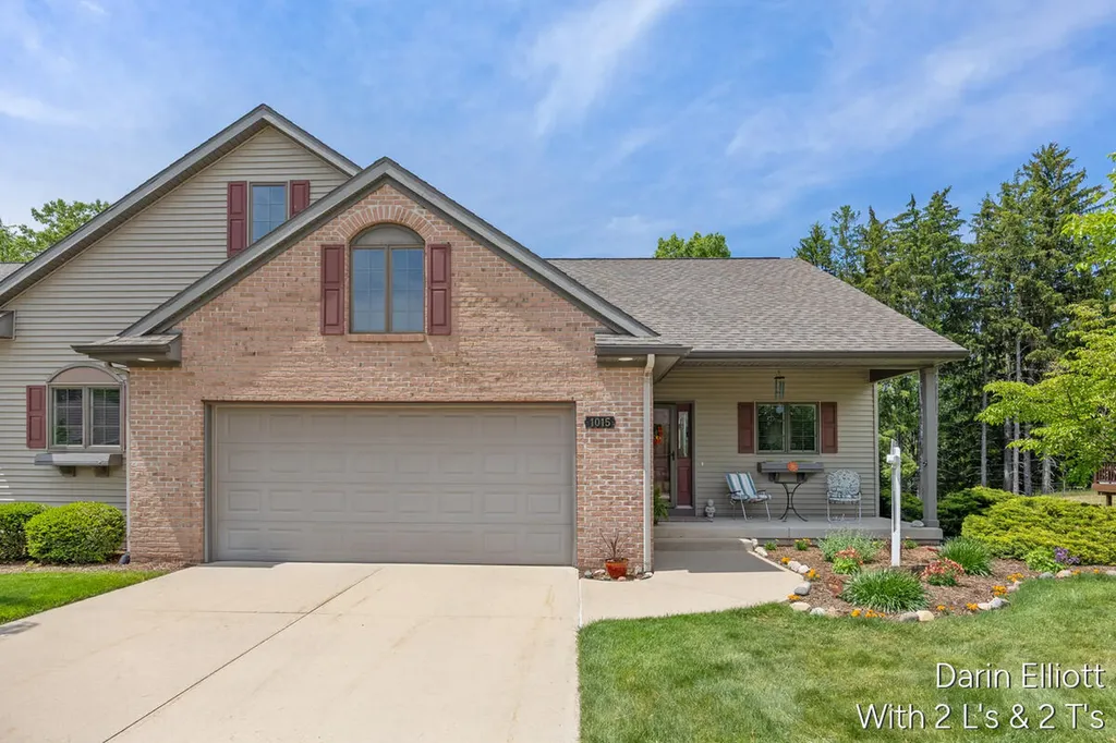 1015 Grosvenor Drive Greenville City MI 48838