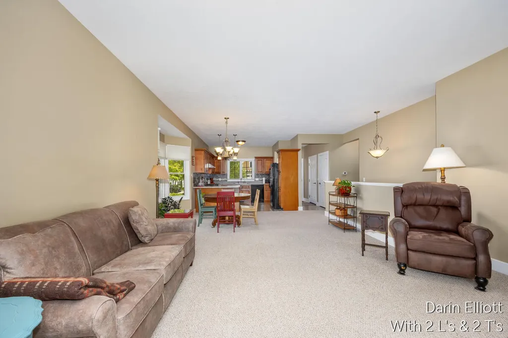 1015 Grosvenor Drive Greenville City MI 48838
