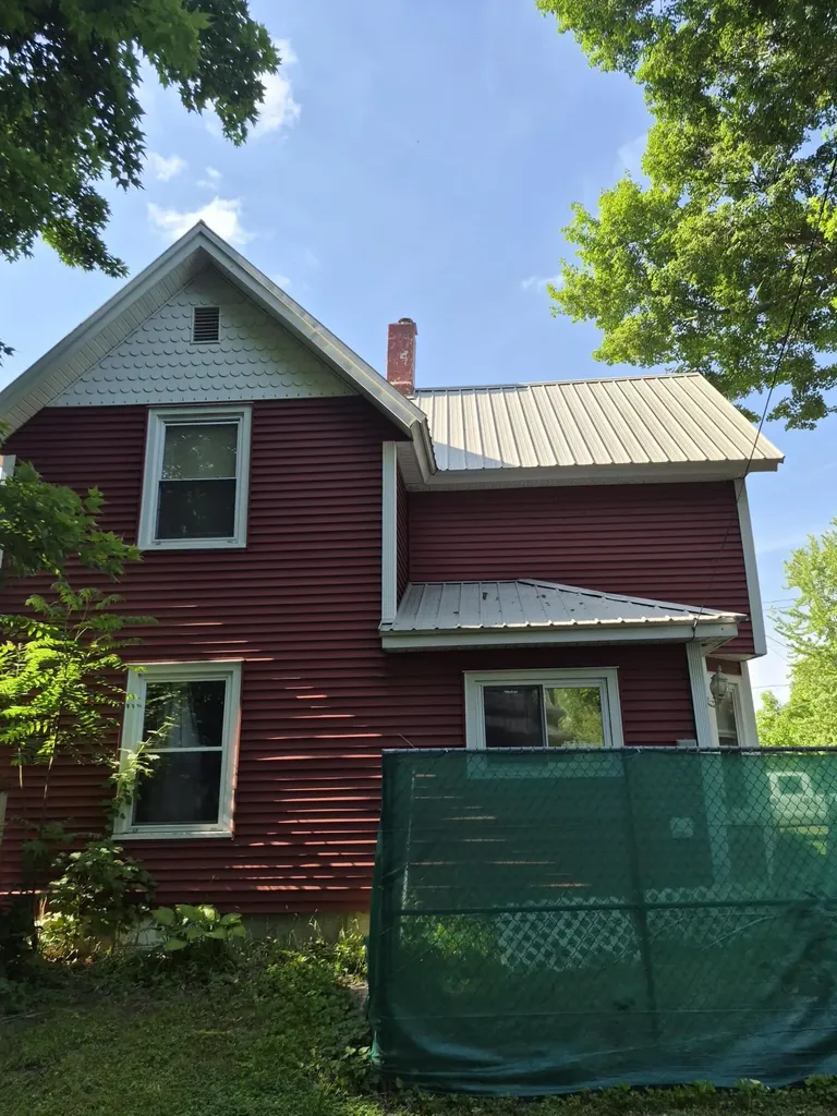 329 Beech Street Freeport Village MI 49325