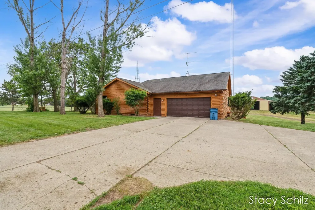 3108 Dumont Road Allegan Township MI 49010