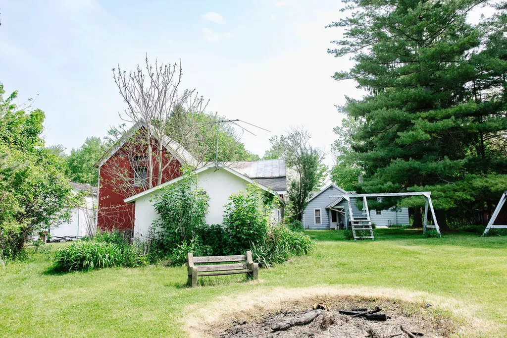 421 Kinsey Avenue SE Caledonia Village MI 49316