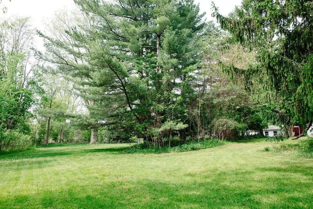 421 Kinsey Avenue SE Caledonia Village MI 49316