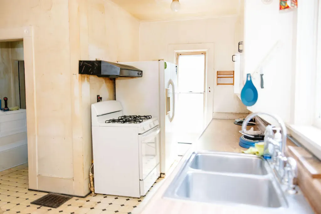 421 Kinsey Avenue SE Caledonia Village MI 49316