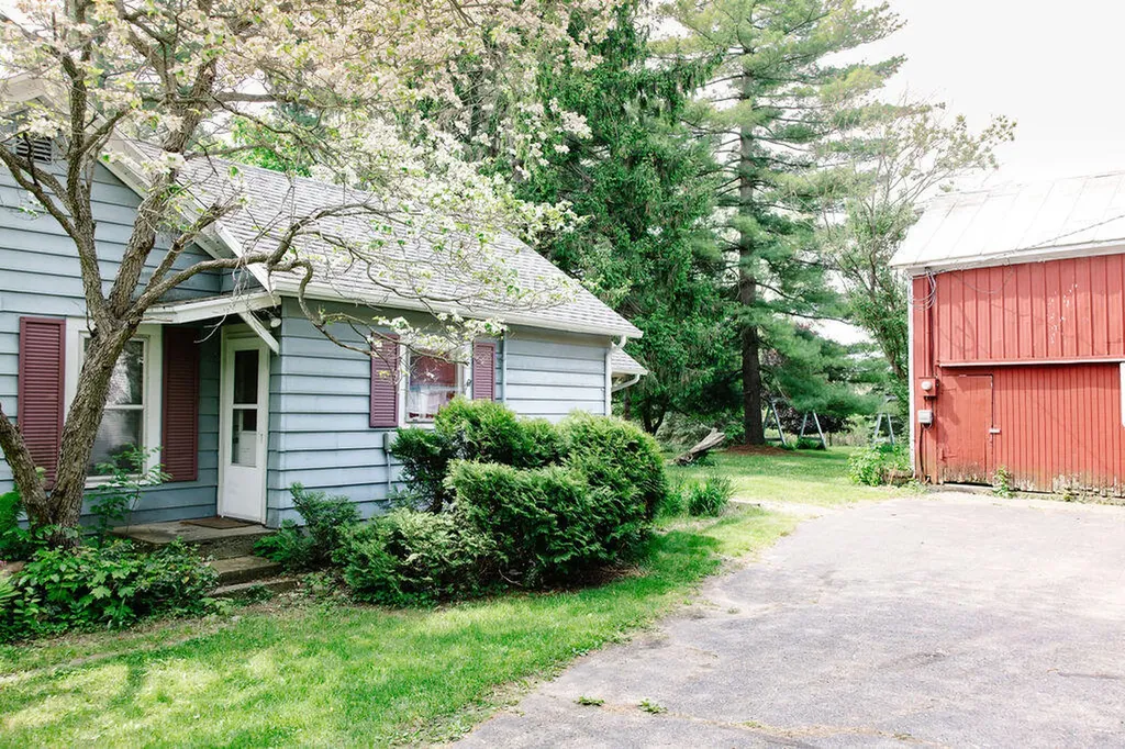 421 Kinsey Avenue SE Caledonia Village MI 49316