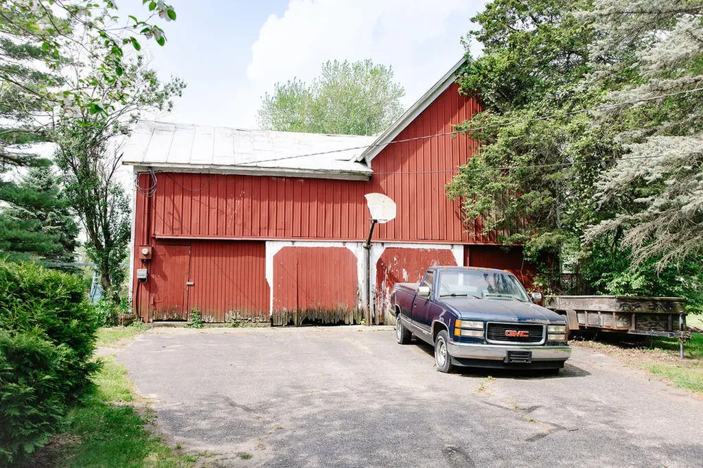 421 Kinsey Avenue SE Caledonia Village MI 49316
