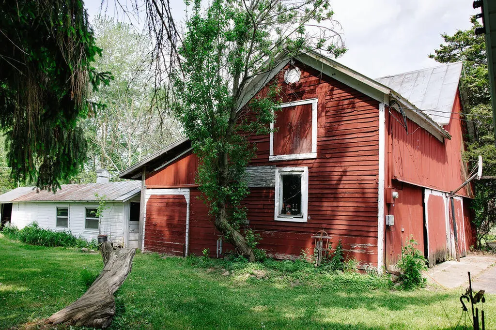 421 Kinsey Avenue SE Caledonia Village MI 49316