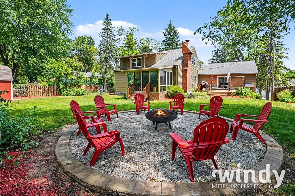 4936 Shoreview Drive Coloma Charter Township MI 49038