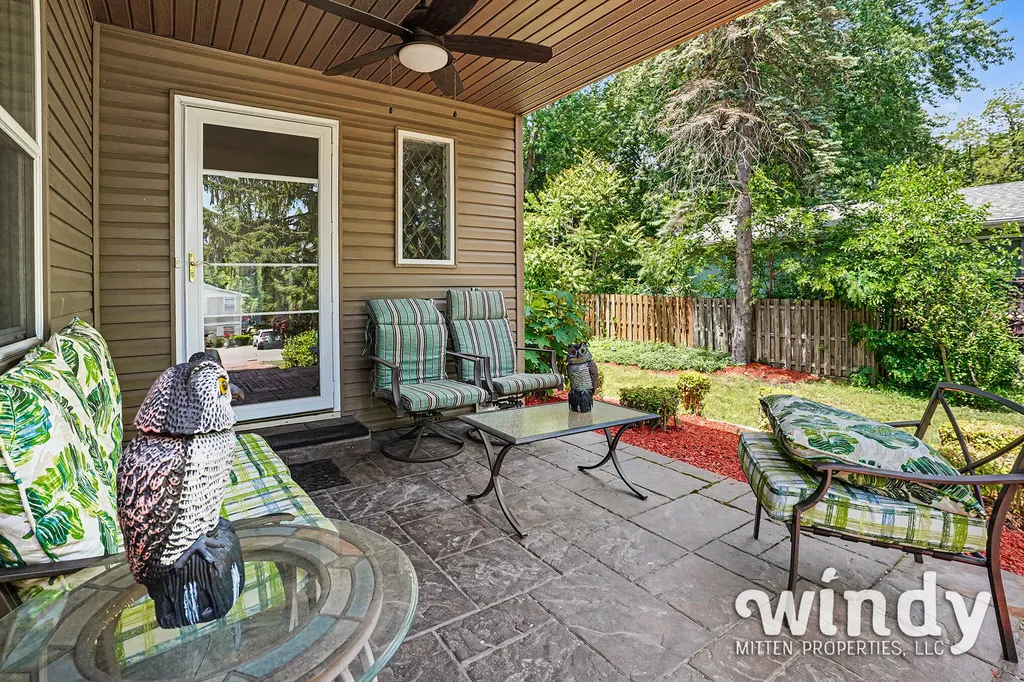 4936 Shoreview Drive Coloma Charter Township MI 49038