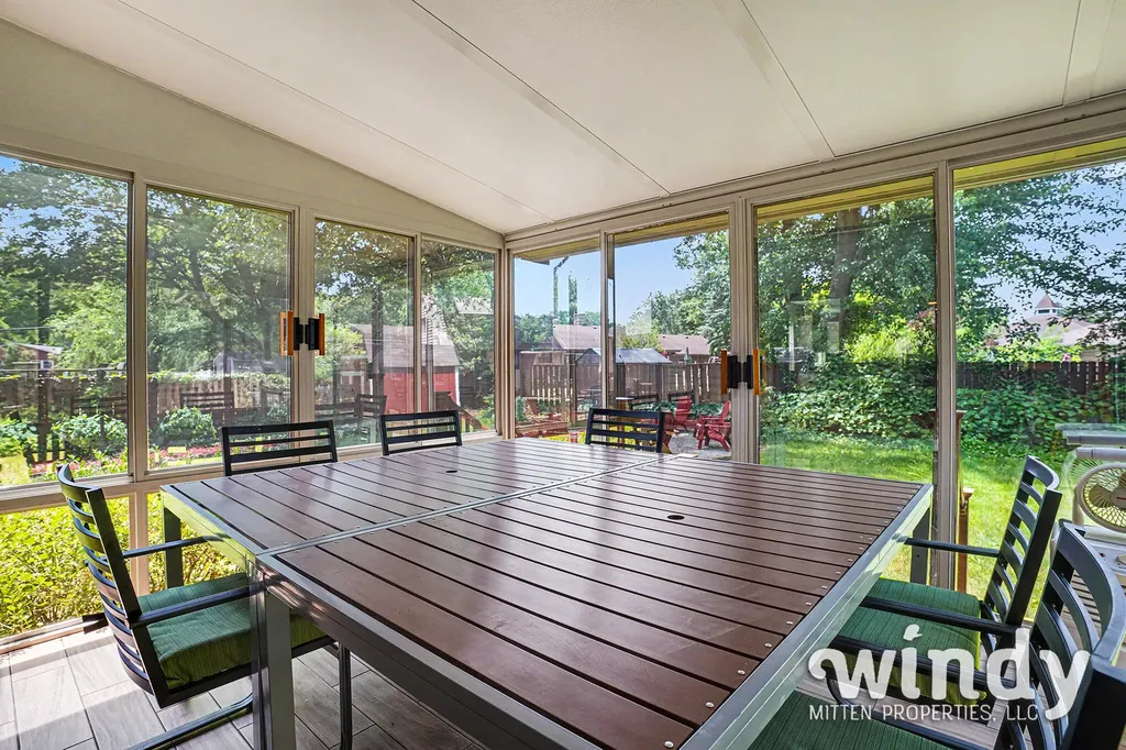 4936 Shoreview Drive Coloma Charter Township MI 49038