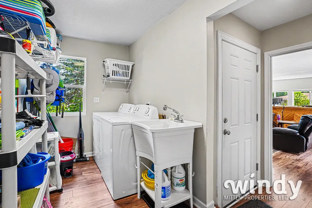4936 Shoreview Drive Coloma Charter Township MI 49038