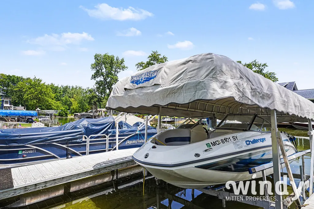4936 Shoreview Drive Coloma Charter Township MI 49038
