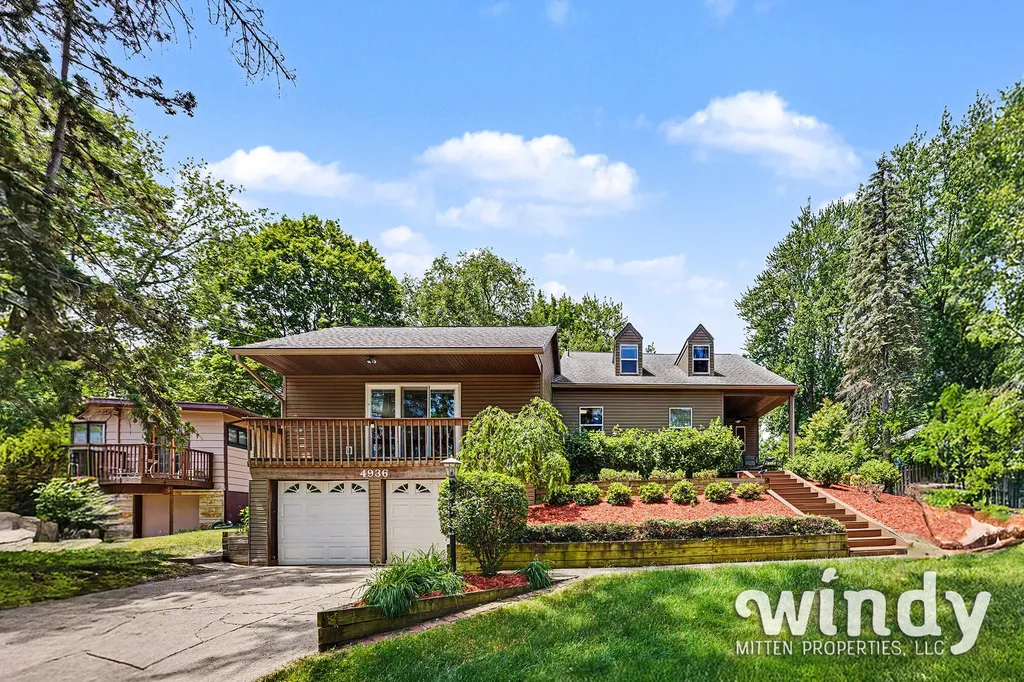 4936 Shoreview Drive Coloma Charter Township MI 49038