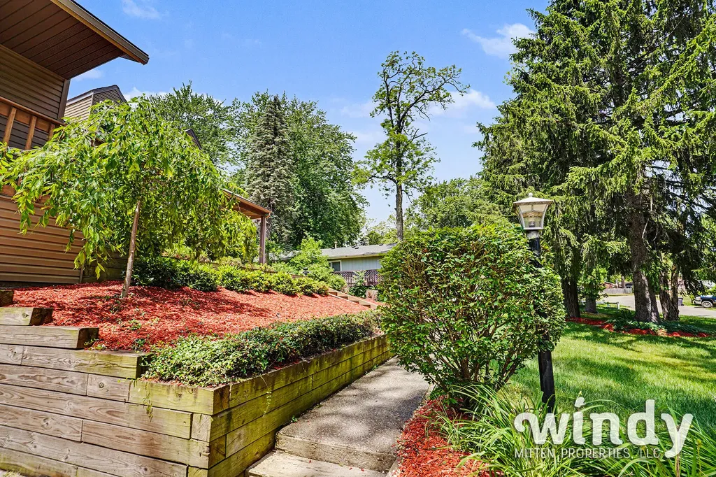 4936 Shoreview Drive Coloma Charter Township MI 49038