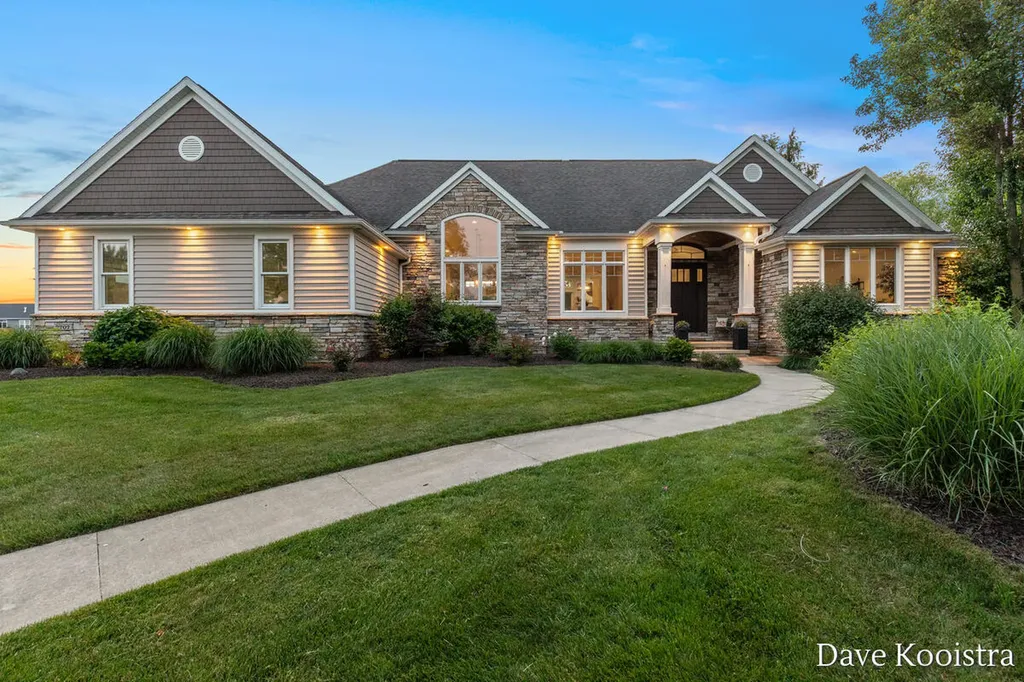 7707 Harmony Cove Court SE Gaines Charter Township MI 49315