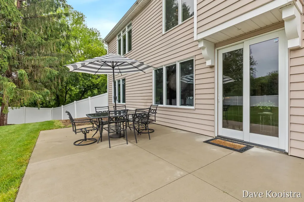 7707 Harmony Cove Court SE Gaines Charter Township MI 49315