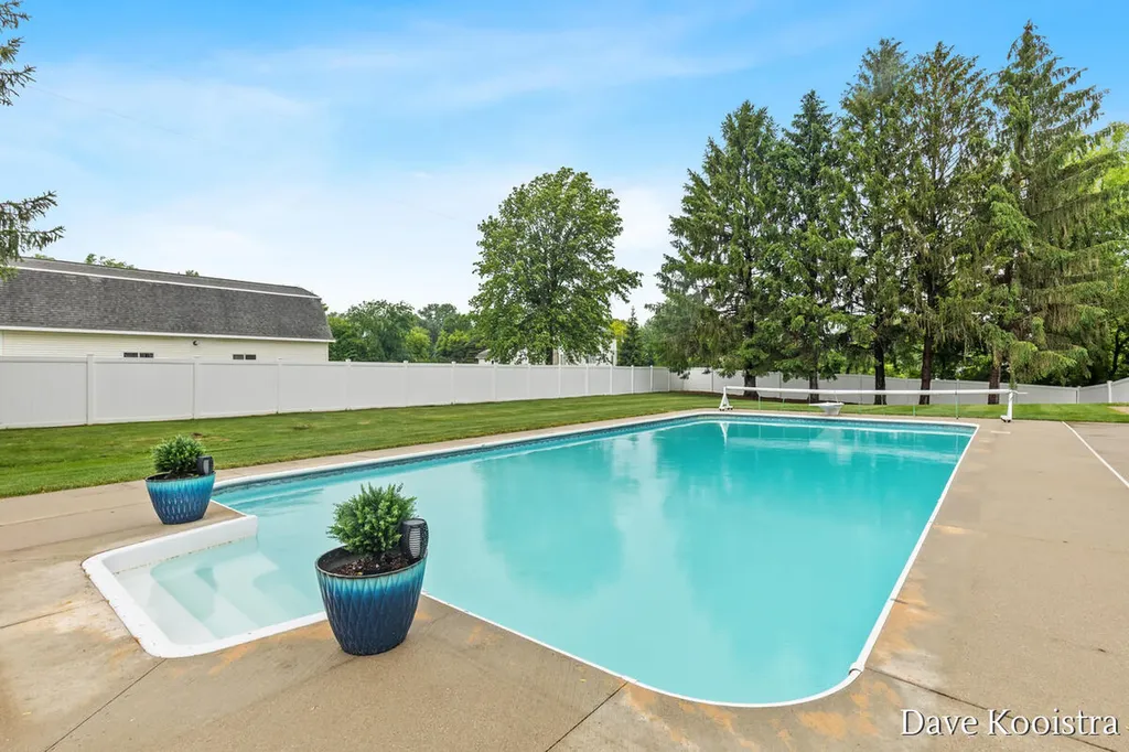 7707 Harmony Cove Court SE Gaines Charter Township MI 49315