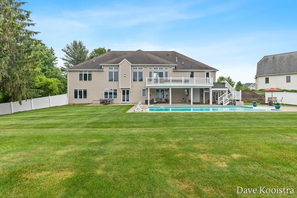 7707 Harmony Cove Court SE Gaines Charter Township MI 49315