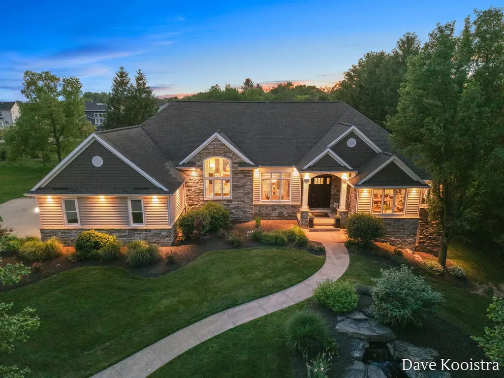 7707 Harmony Cove Court SE Gaines Charter Township MI 49315