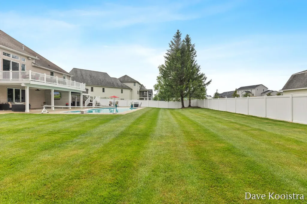 7707 Harmony Cove Court SE Gaines Charter Township MI 49315