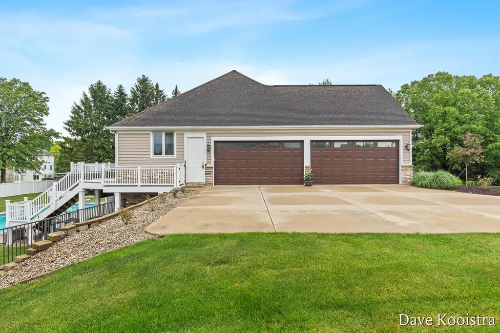 7707 Harmony Cove Court SE Gaines Charter Township MI 49315