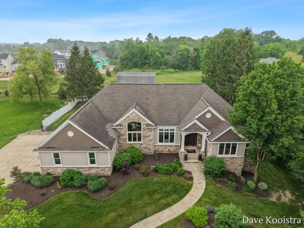 7707 Harmony Cove Court SE Gaines Charter Township MI 49315