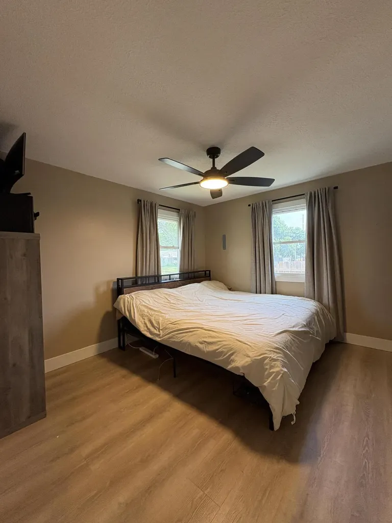 3260 Olivet Street SW Grandville City MI 49418
