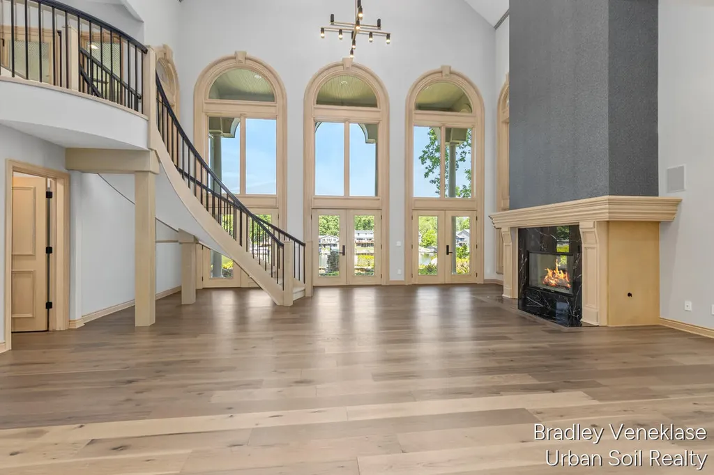 7635 Sandy Hollow Lane SE Cascade Charter Township MI 49302