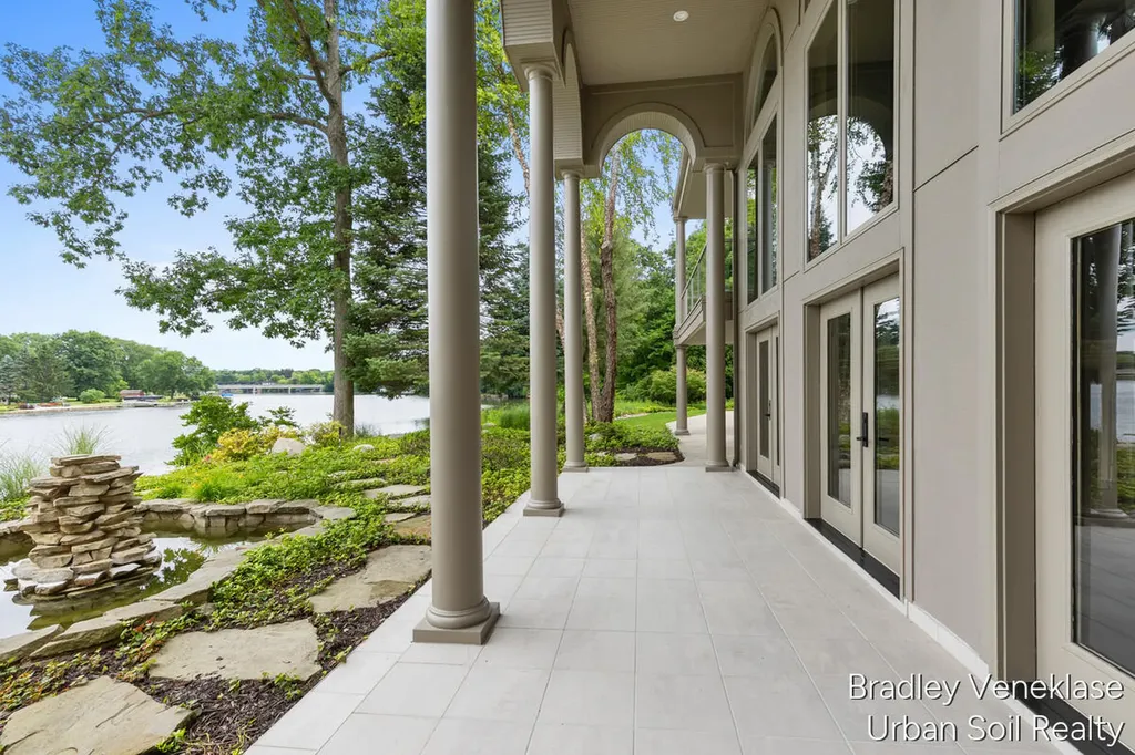 7635 Sandy Hollow Drive SE Cascade Charter Township MI 49302