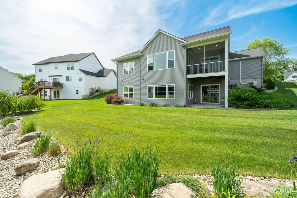 2285 Whistle Creek Drive SW Byron Township MI 49315