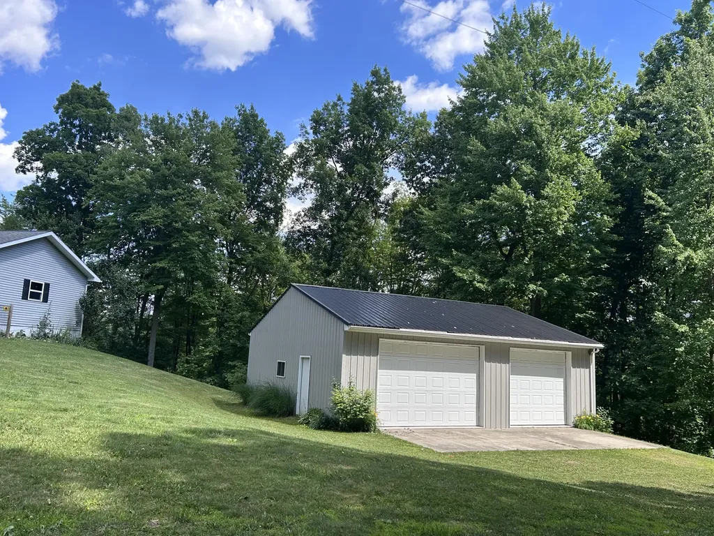 6670 Tower Lake Road NE Grattan Township MI 48809