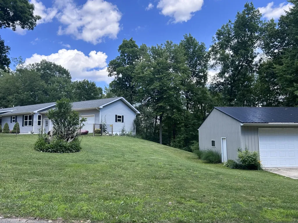 6670 Tower Lake Road NE Grattan Township MI 48809