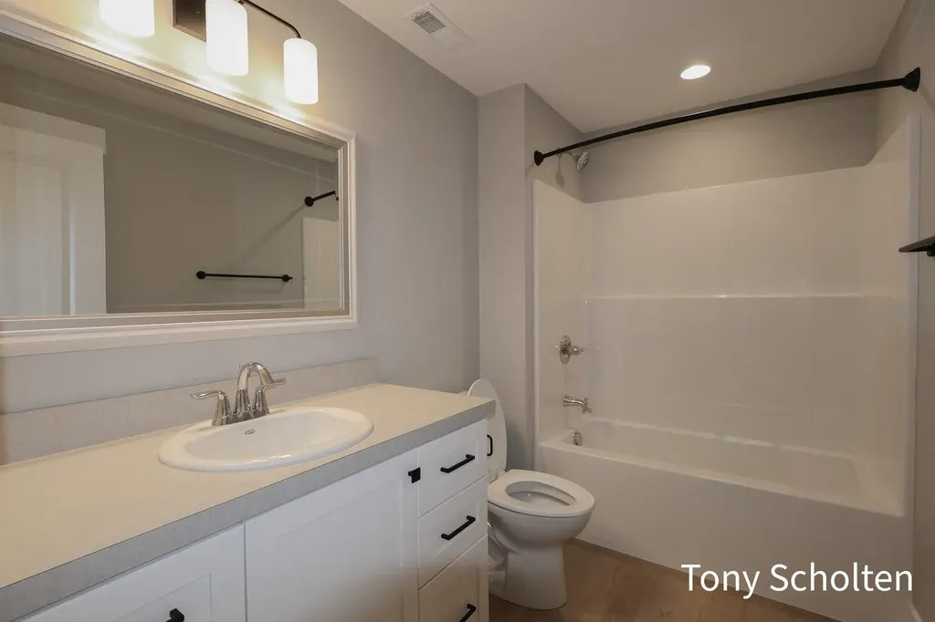 5184 Blendon Meadow Circle Blendon Township MI 49426