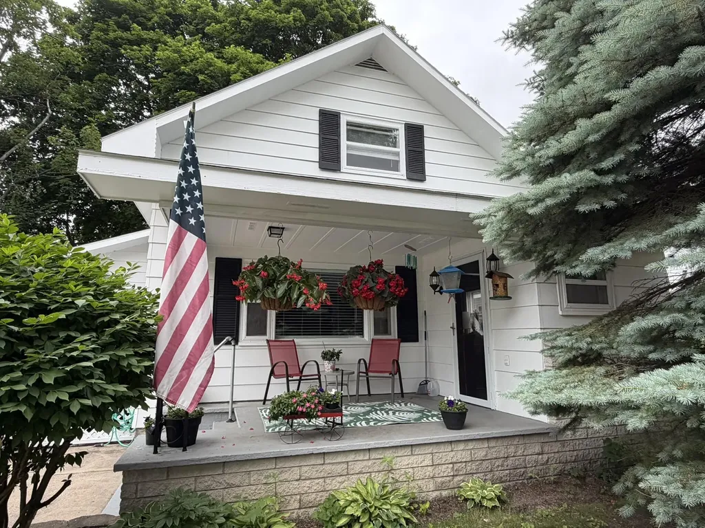 511 E River Street Cadillac City MI 49601