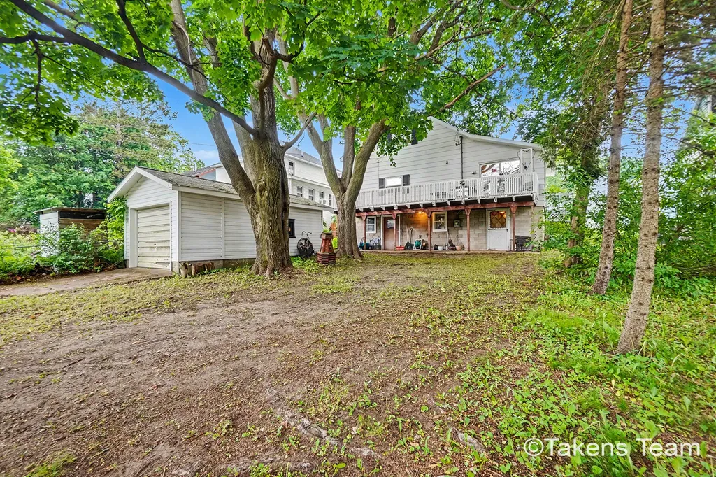 511 E River Street Cadillac City MI 49601